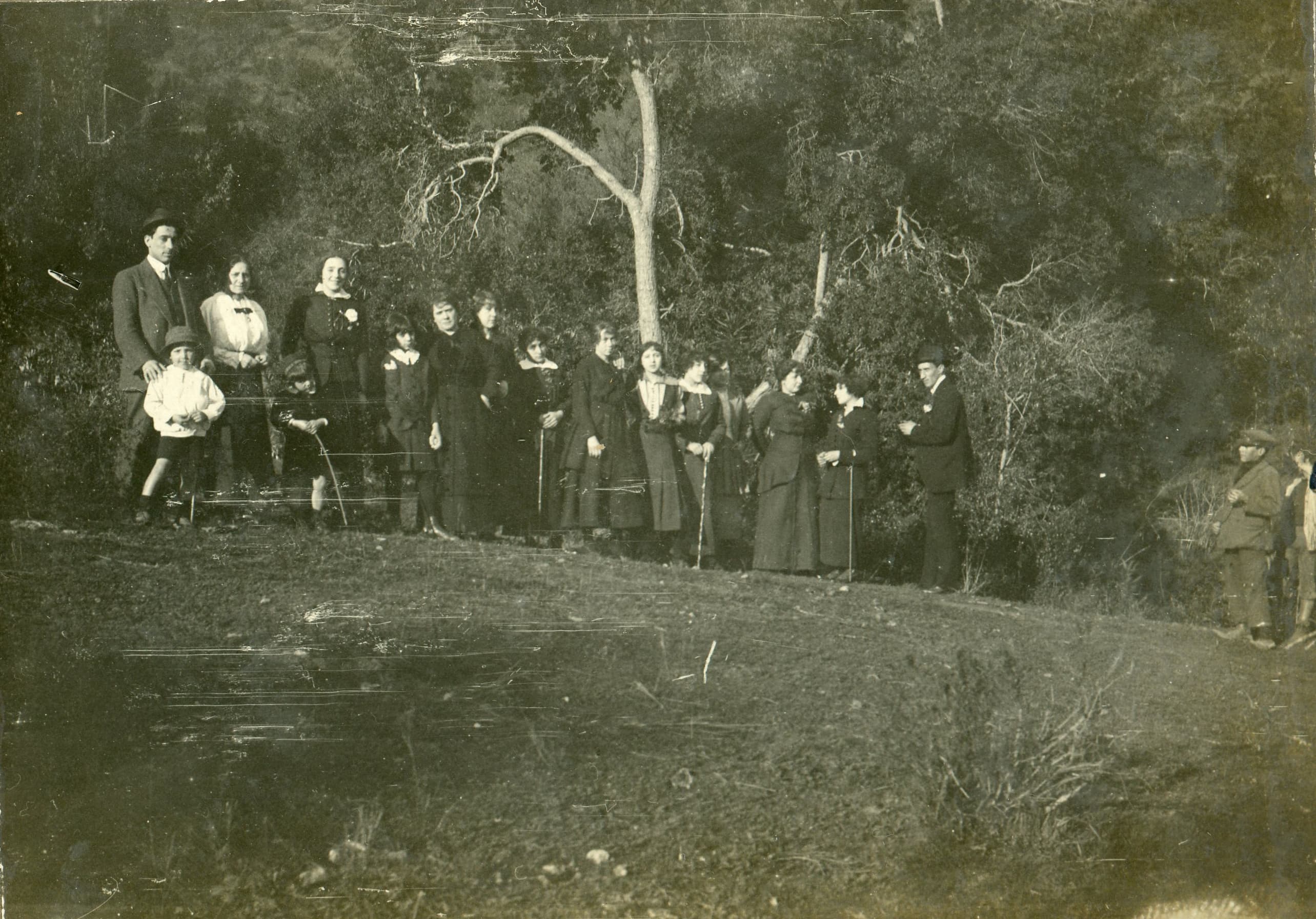 Grupo familiar en Limache, Agosto de 1915