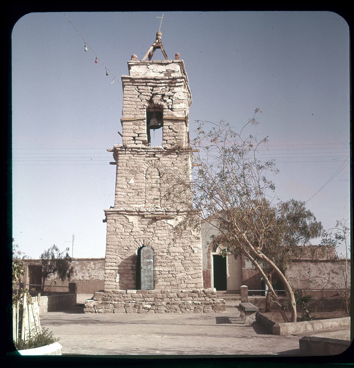 Campanario y plaza de Toconao, Toconao, Región de Atacama, Chile, 1950 - 1965