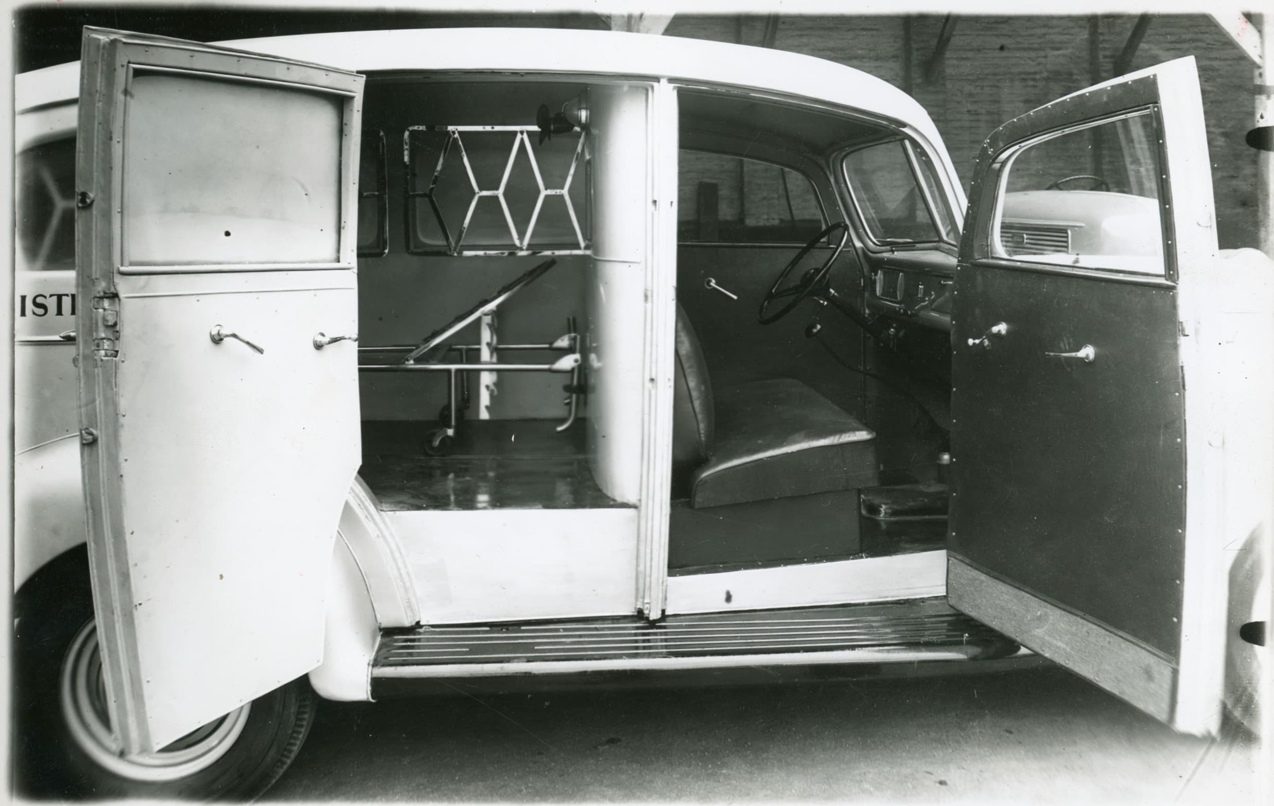 Automóvil de Asistencia Pública, Viña del Mar, ca. 1950
