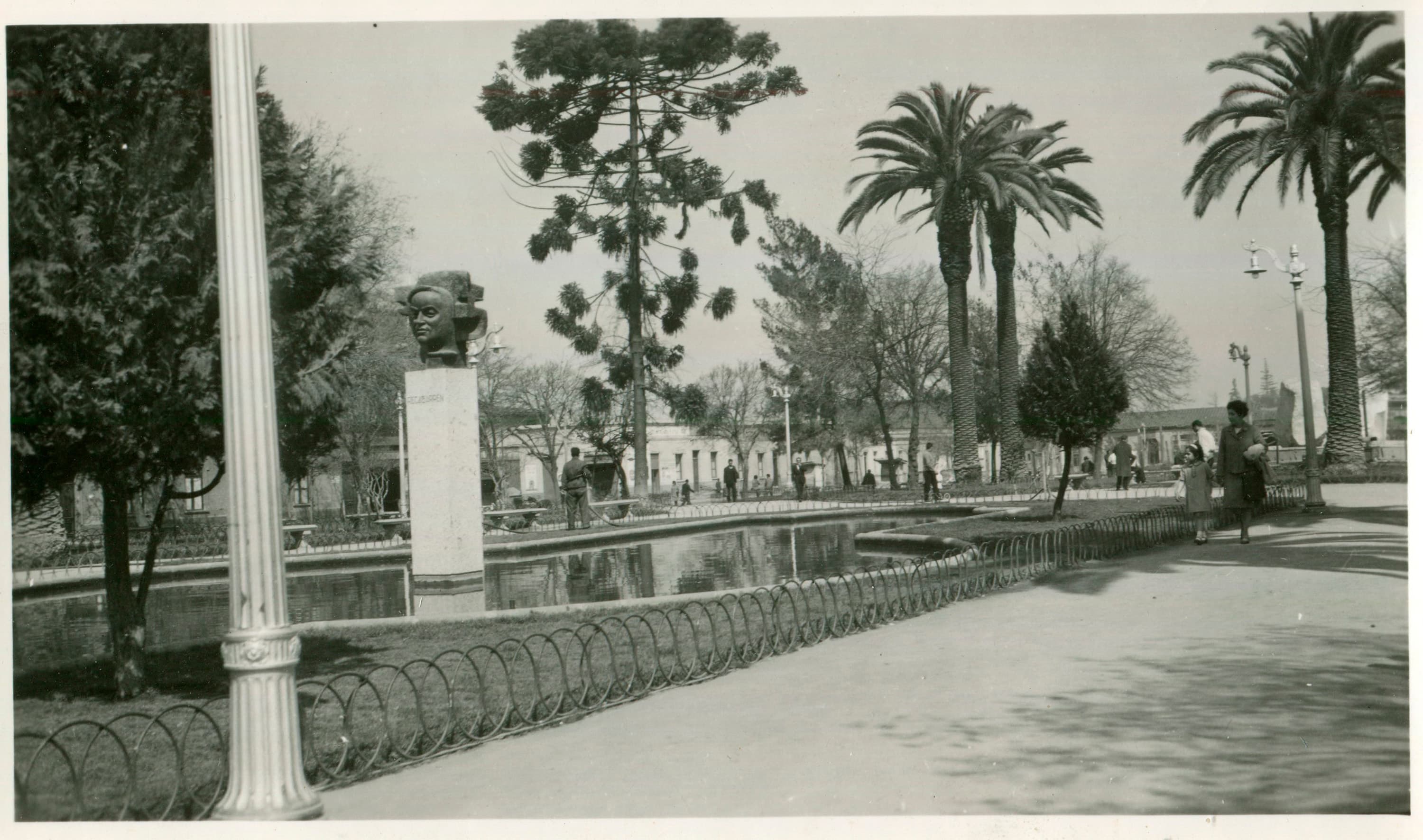 Parque Almagro, Santiago, 1966