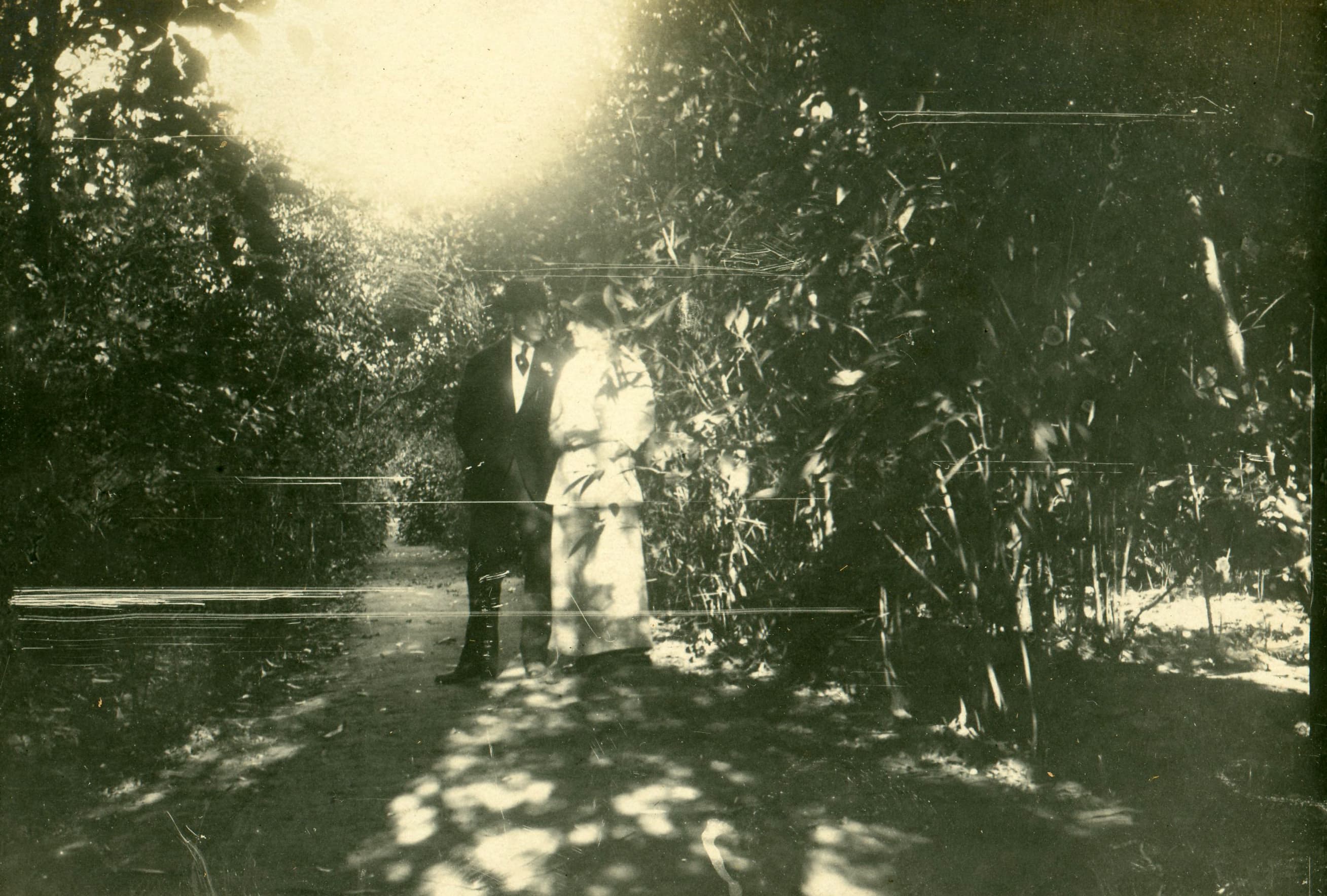 Pareja en Limache, Septiembre de 1915