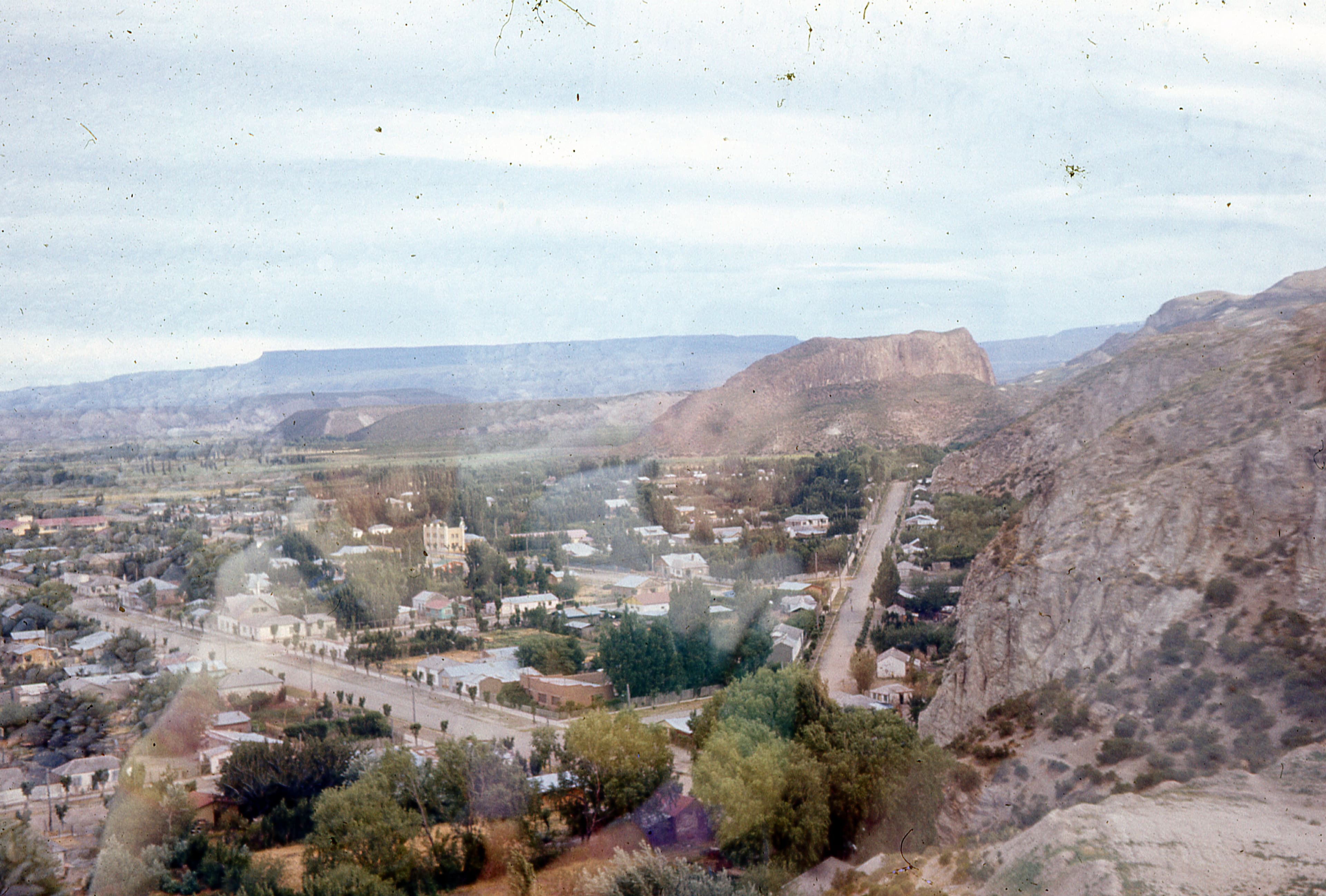 Vista de la ciudad de Chile Chico, Región de Aysén, ca. 1965