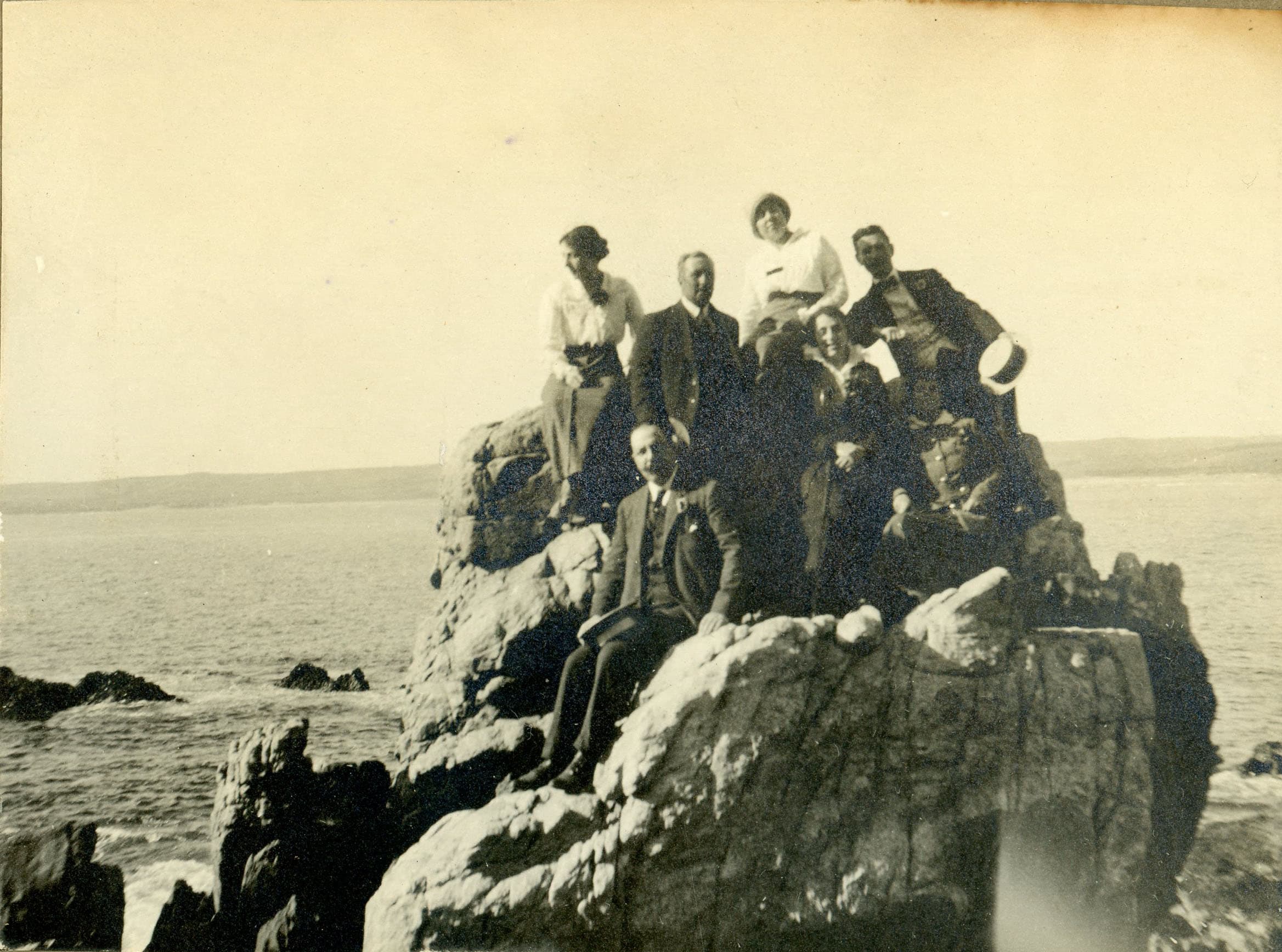 Grupo de personas en Cartagena, Octubre, 1915