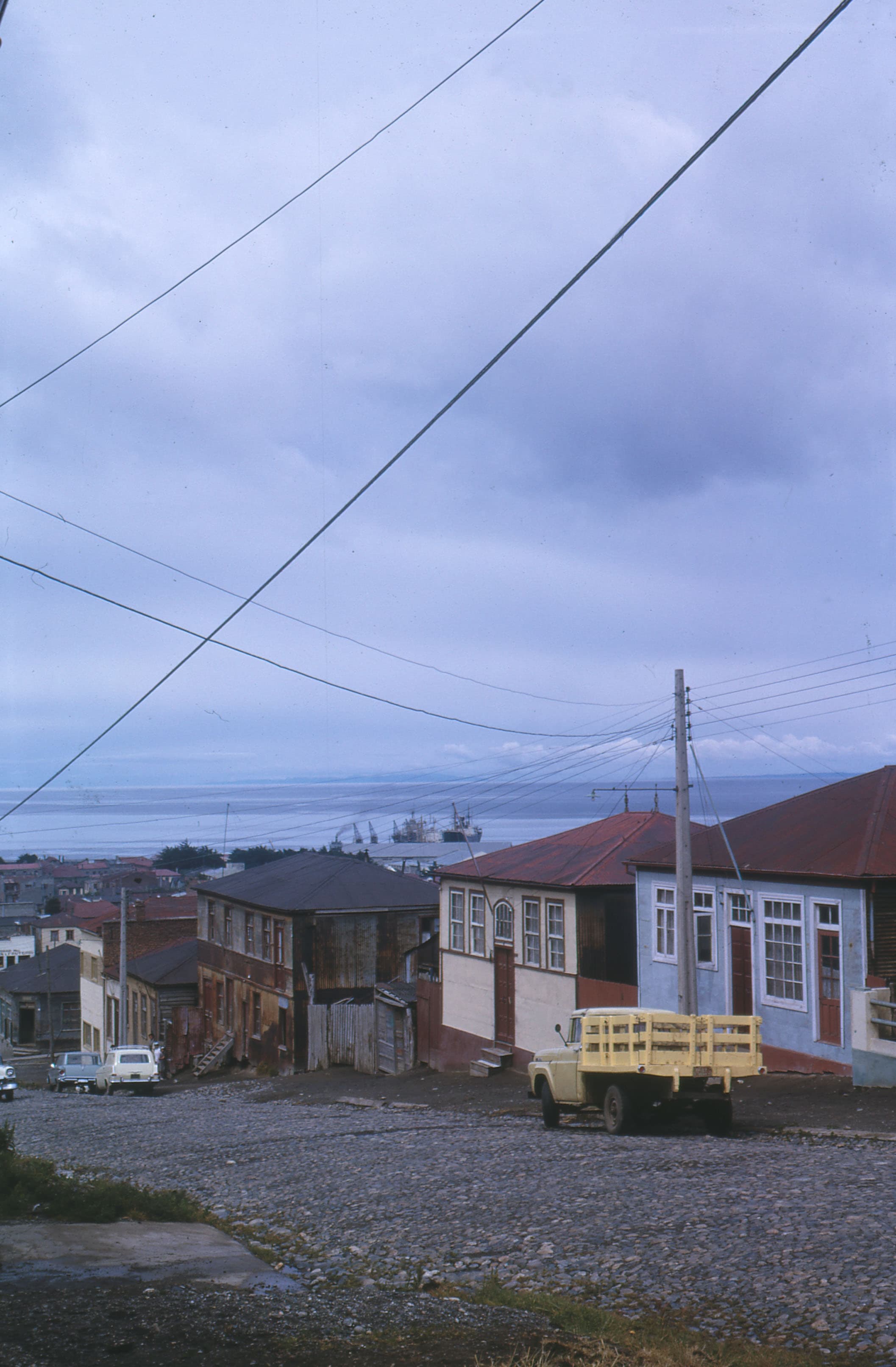 Calle de Punta Arenas y Estrecho de Magallanes, 1965