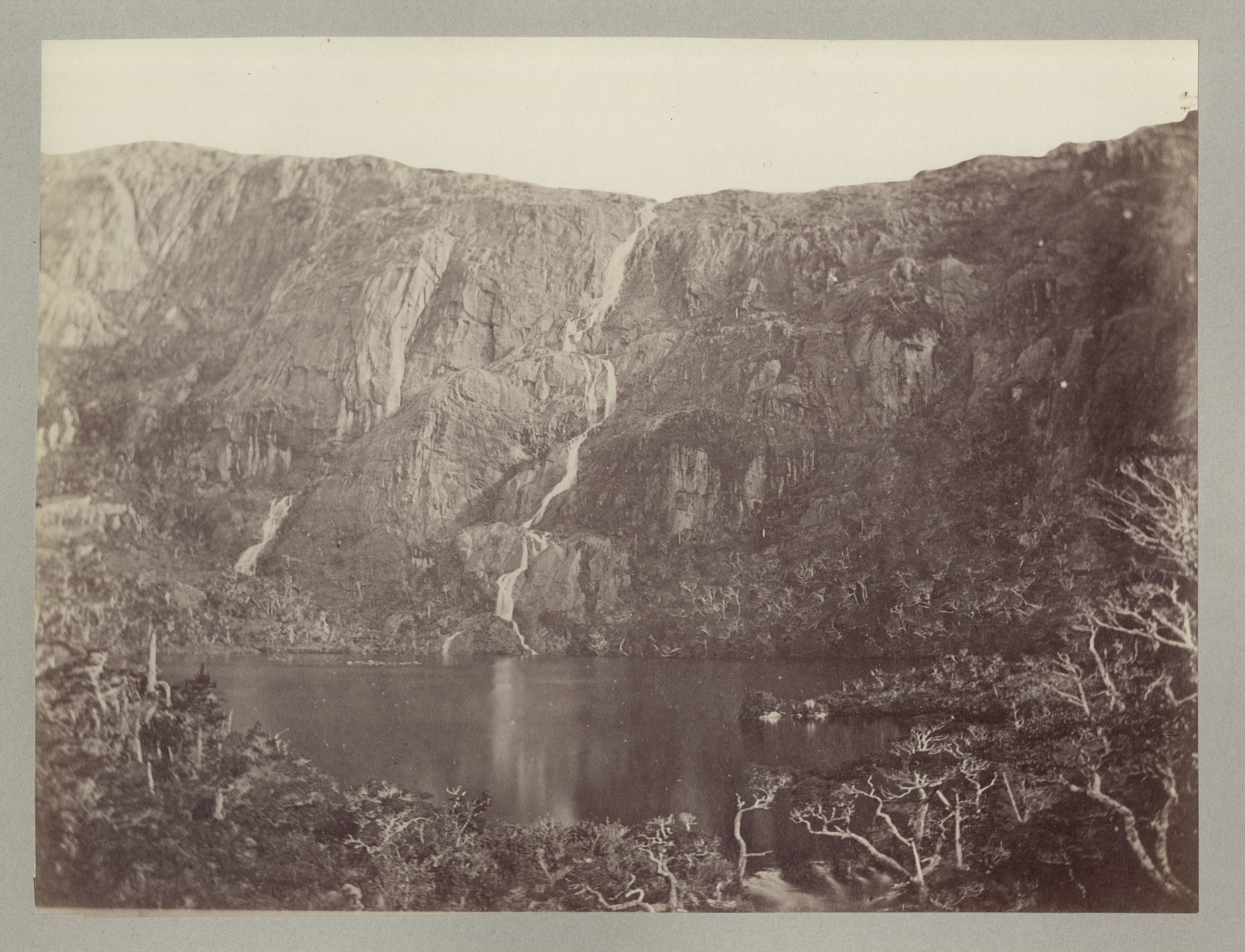 Paisaje de fiordos patagónicos, ca. 1894