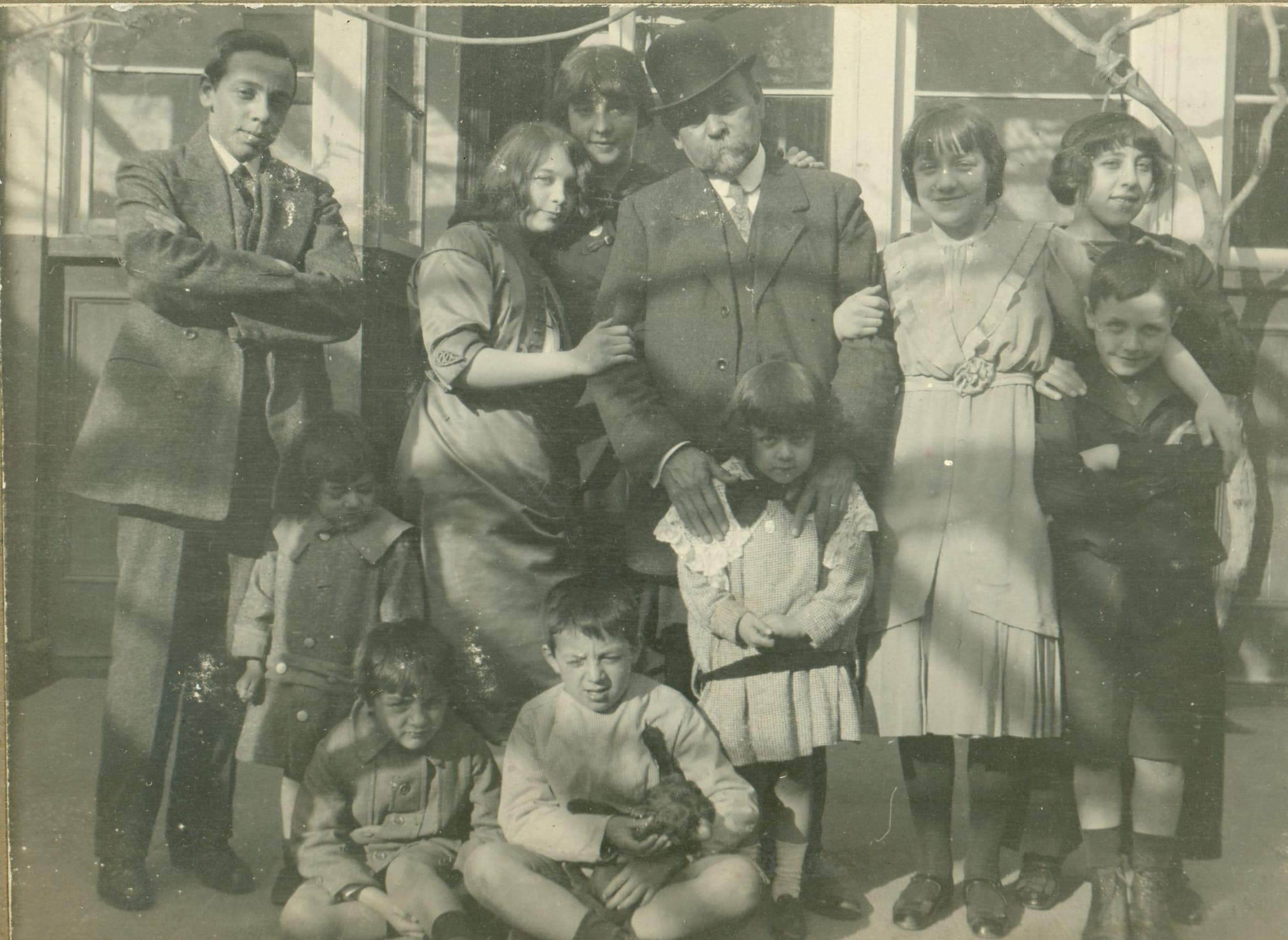 Familia en Santiago, Octubre, 1914