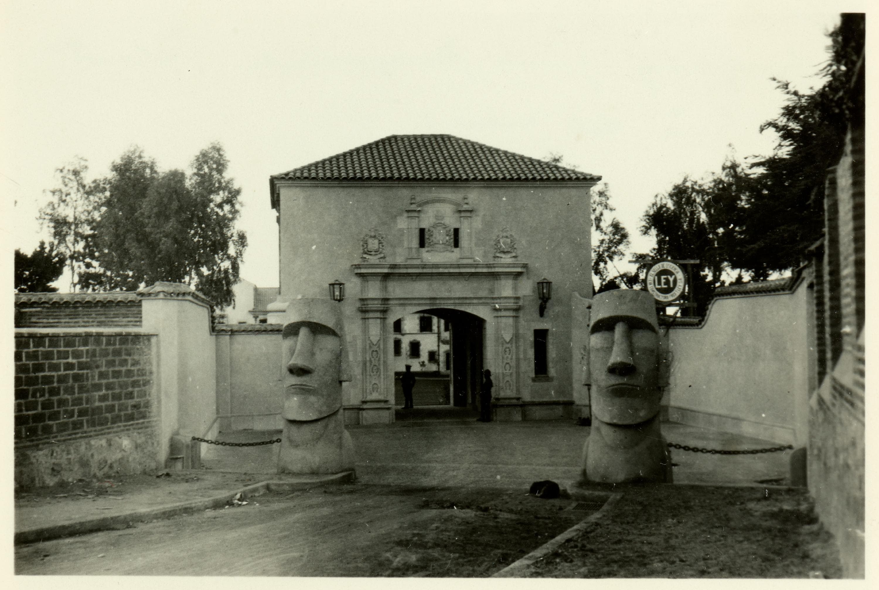 Acceso Palacio Presidencial Cerro Castillo, 1929